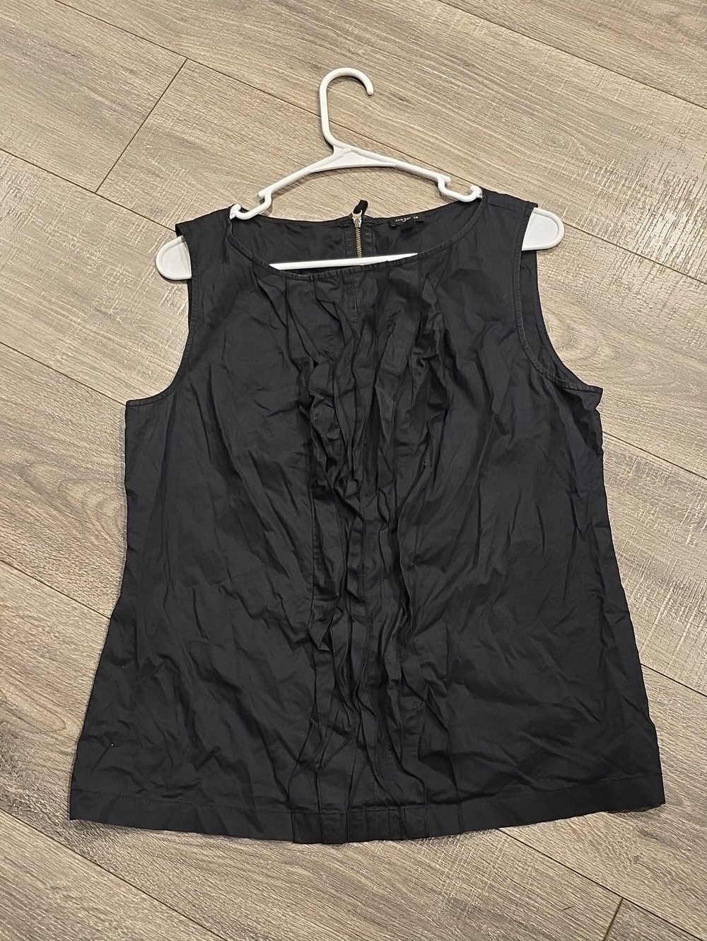 Ann Taylor Black Sleeveless Ruffle-Front Shell Blouse
